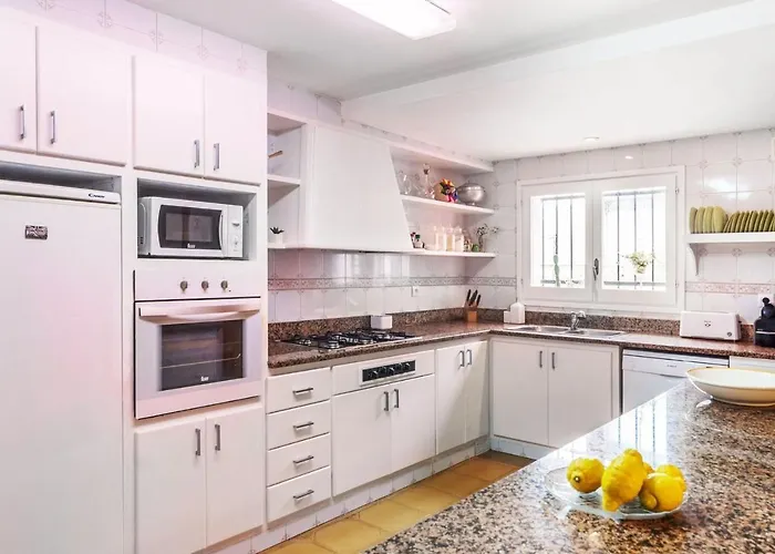 펜션 Platja By Interhome 료렛 드 마르